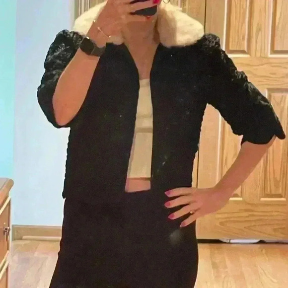 Vintage Embellished Black Blazer Cardigan with White Mink Detachable Fur Neck. - Picture 11 of 11